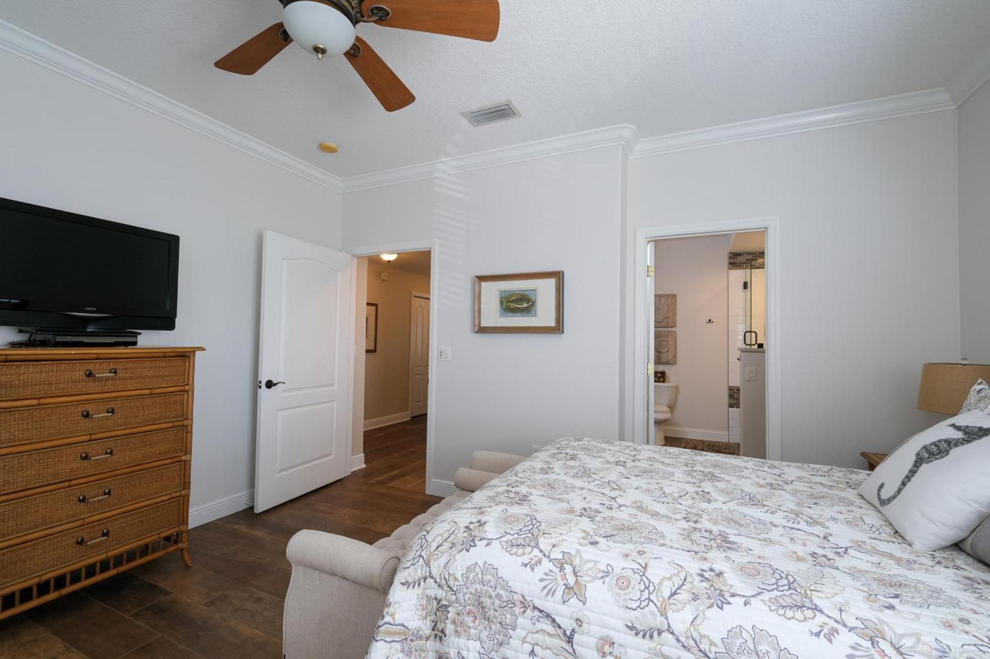 Hibiscus Hideaway Condo Walk To Historic Bridge St ブレイデントン・ビーチ エクステリア 写真